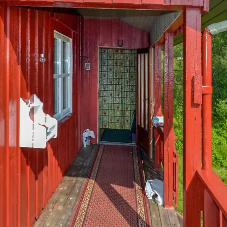 Semesterbostad Front In With Kitchen *